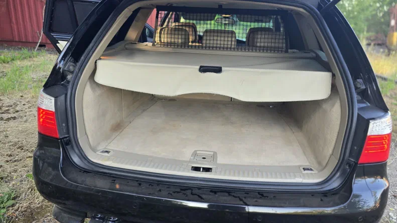 BMW 5 серія 2008 - 10