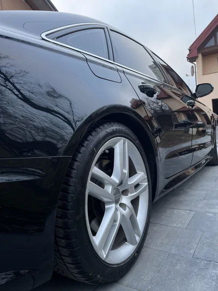 Audi A6 2015 - 26