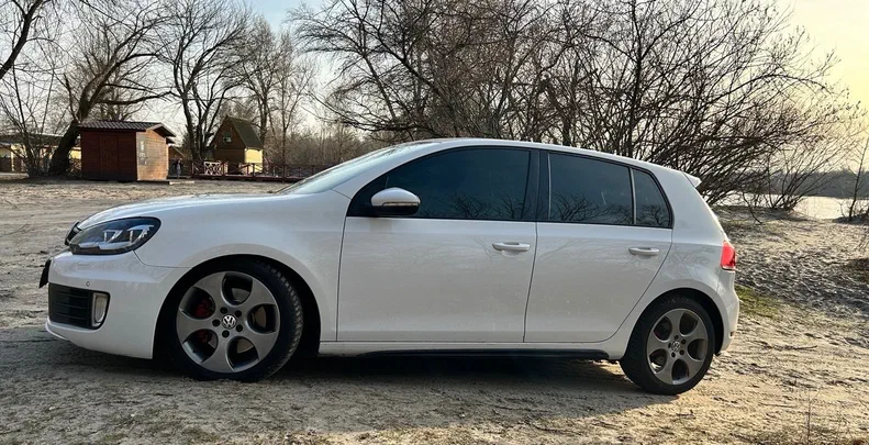 Volkswagen Golf 2011