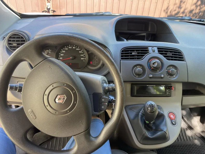 Renault Kangoo 2010 - 13