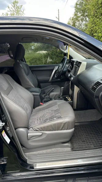 Toyota Land Cruiser 2012 - 7