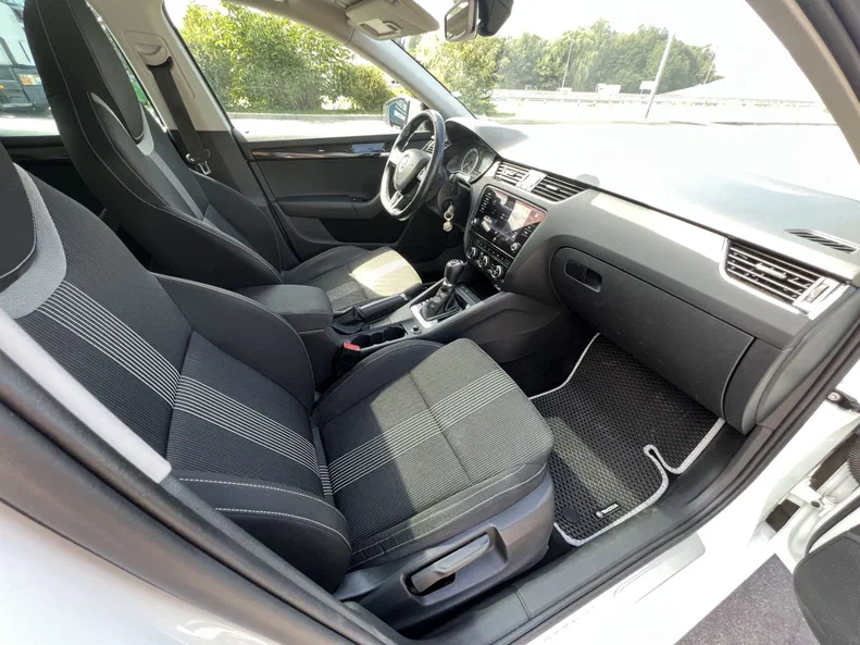 Skoda Octavia 2018 - 11