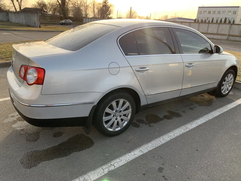 Volkswagen Passat 2010