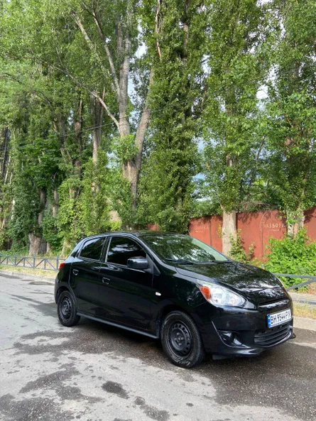 Mitsubishi Mirage 2015 - 9