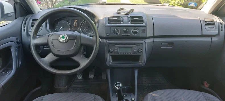Skoda Fabia 2012 - 7