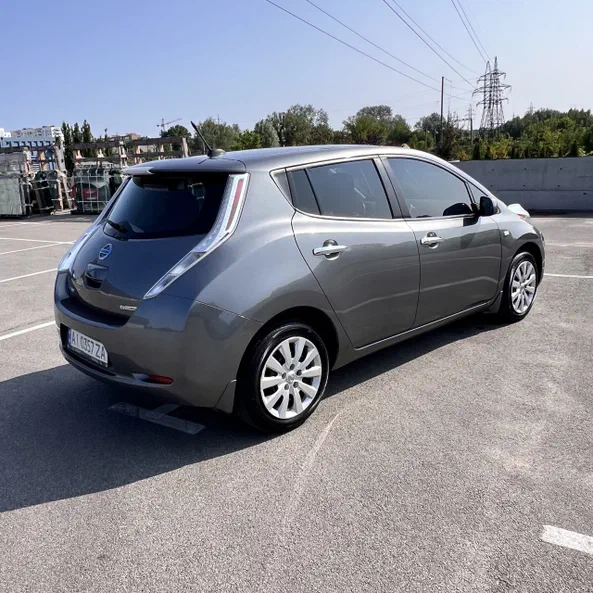 Nissan Leaf 2015