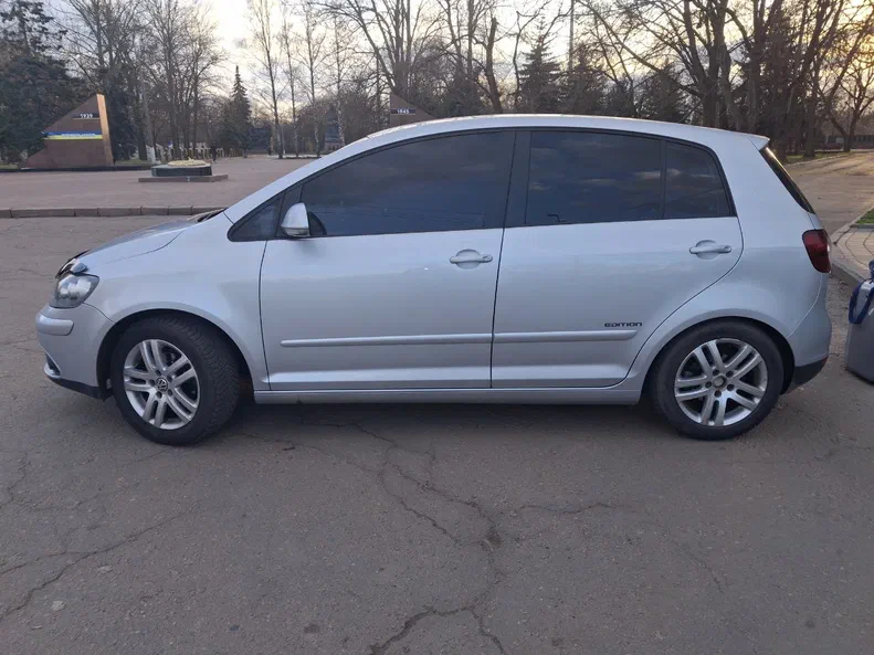 Volkswagen Golf 2008