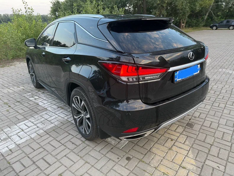 Lexus RX 2019