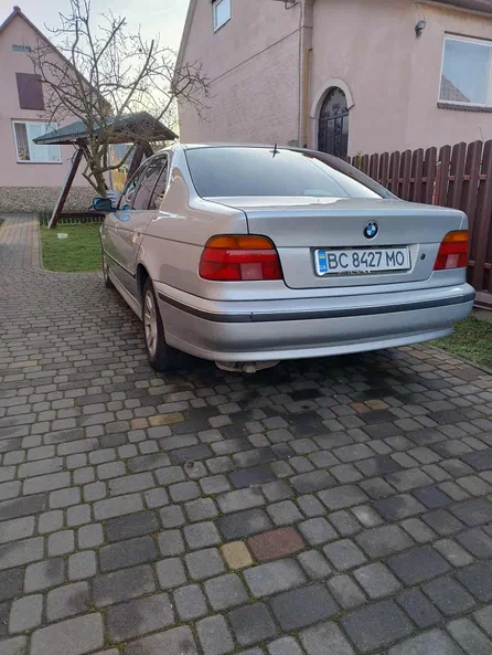 BMW 5 серии 2000