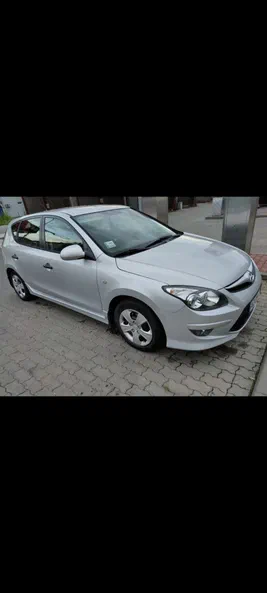 Hyundai i30 2011