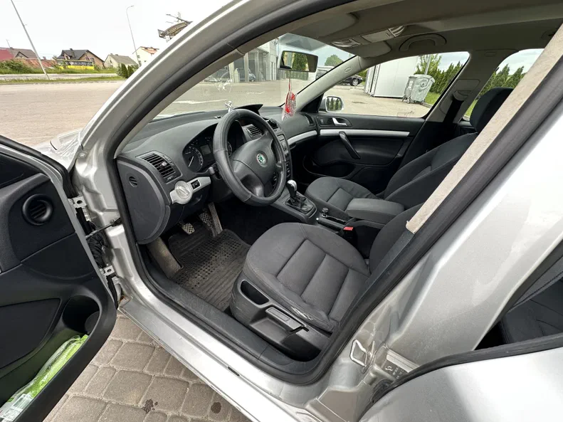 Skoda Octavia 2005 - 11