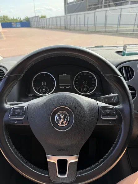 Volkswagen Tiguan 2013 - 11