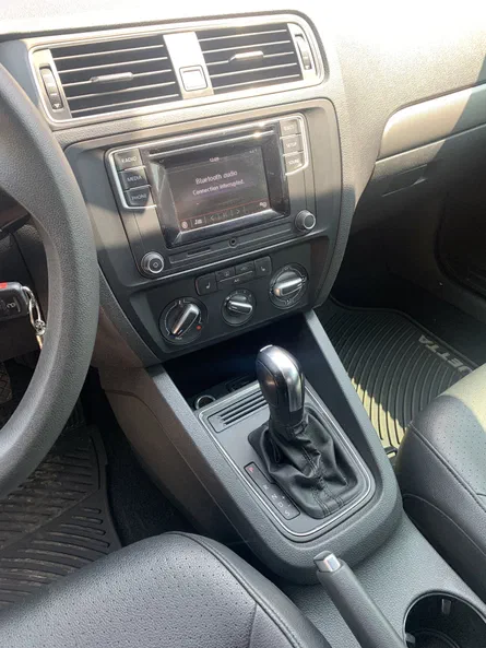 Volkswagen Jetta 2017 - 7