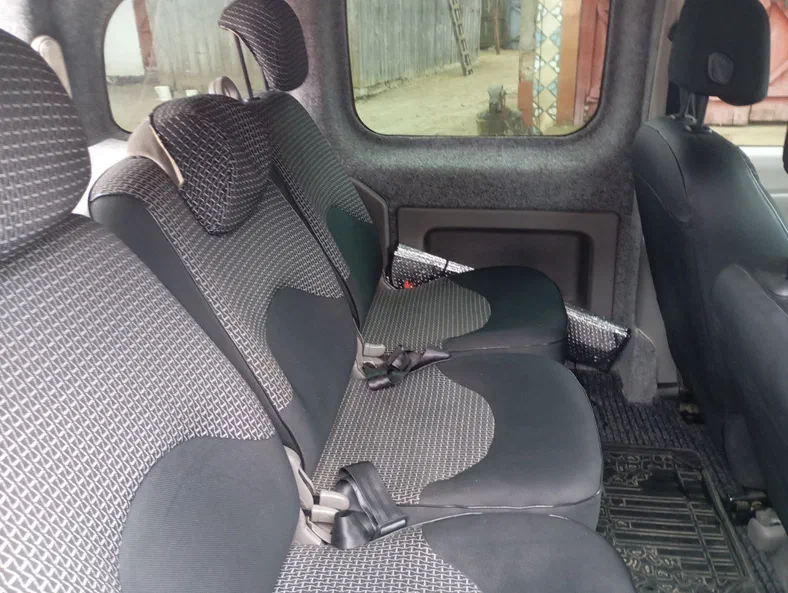 Renault Kangoo 2009 - 8