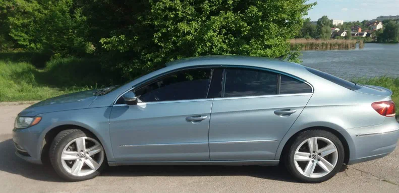 Volkswagen Passat CC 2012