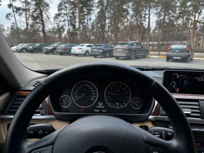 BMW 3 серія 2013 - 12