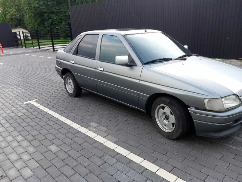 Ford Escort 1992
