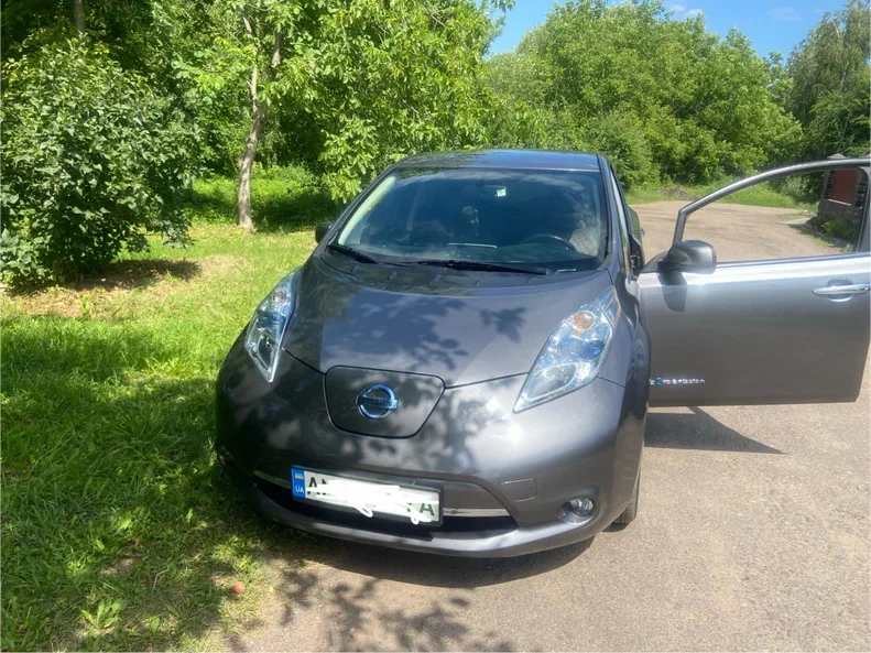 Nissan Leaf 2014