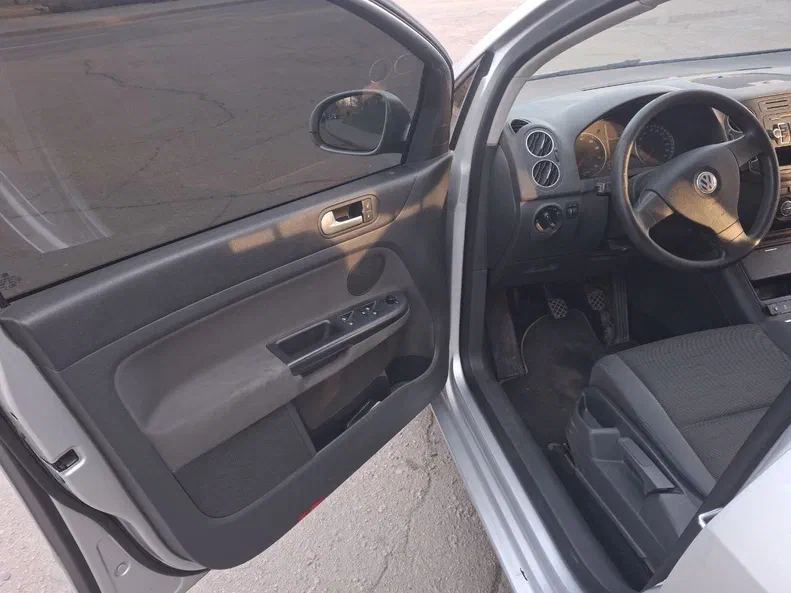 Volkswagen Golf 2008 - 9