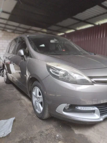 Renault Scenic 2014 - 10