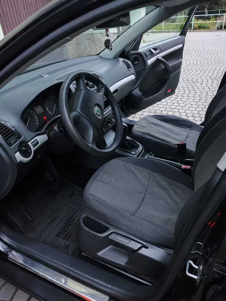 Skoda Octavia 2006 - 16