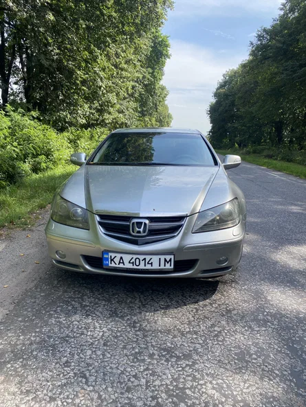 Honda Legend 2006 - 7