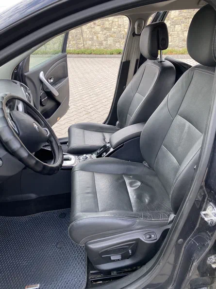 Renault Megane 2011 - 5