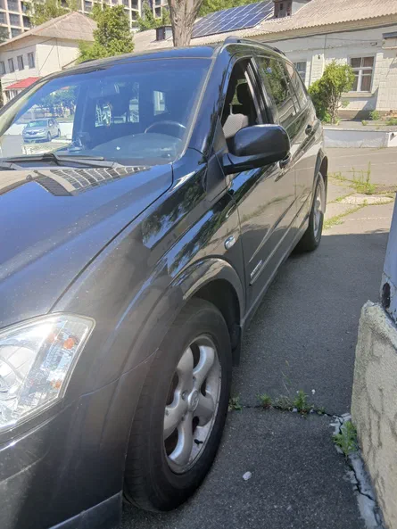 SsangYong Kyron 2011 - 5