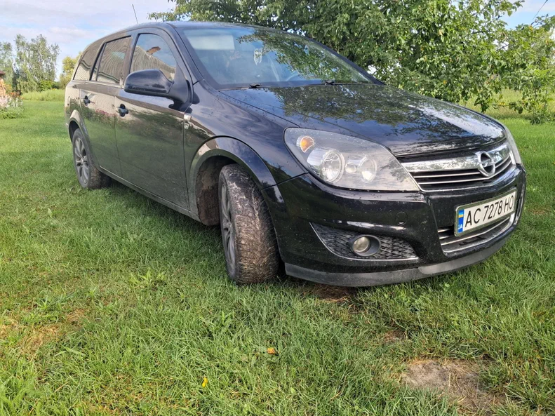 Opel Astra 2010 - 6