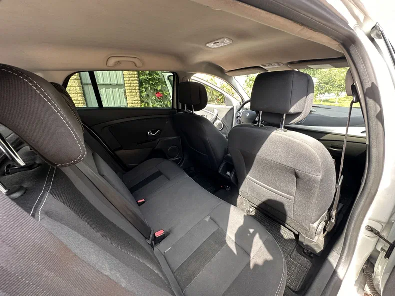 Renault Megane 2011 - 18