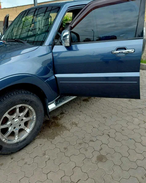 Mitsubishi Pajero 2008