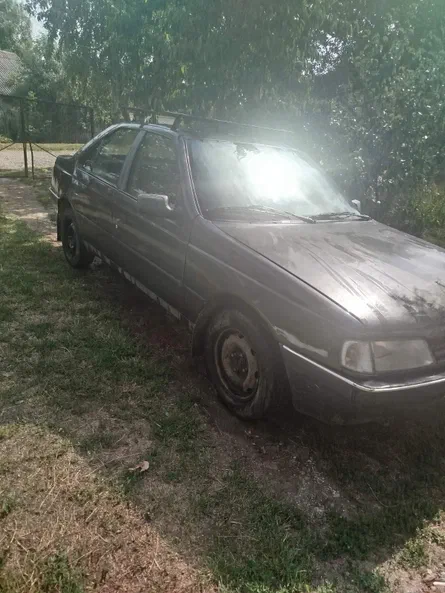 Peugeot 405 1988