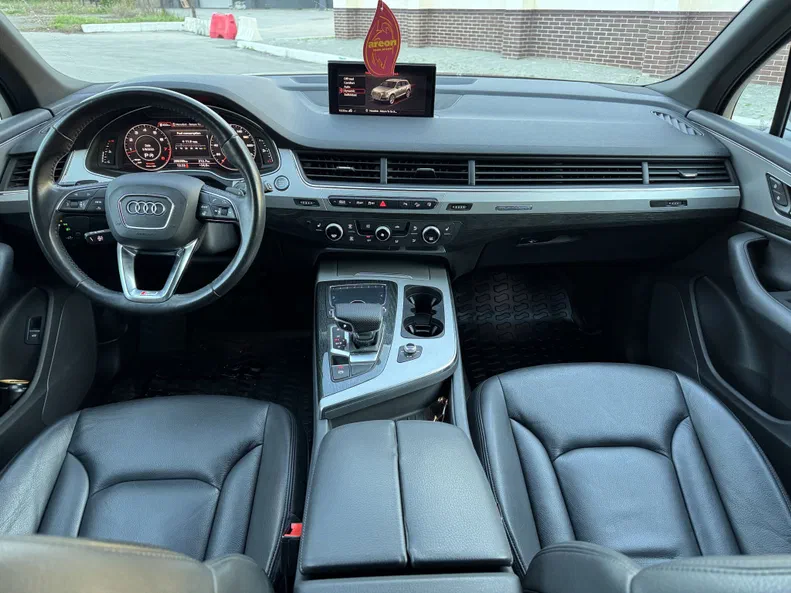Audi Q7 2017 - 12