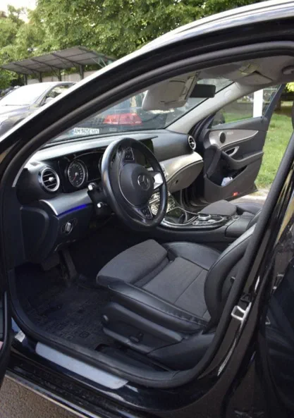 Mercedes-Benz E-Клас 2017 - 7