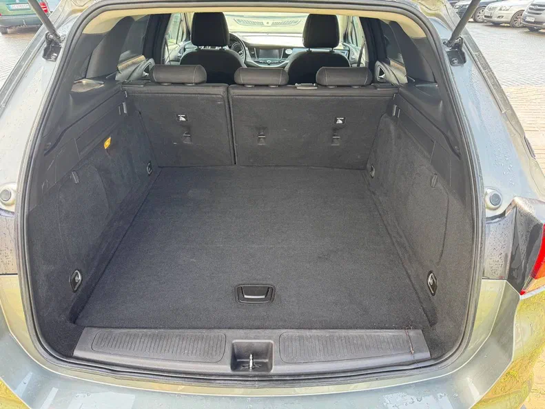 Opel Astra 2019 - 14