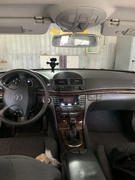 Mercedes-Benz E-Класс 2003