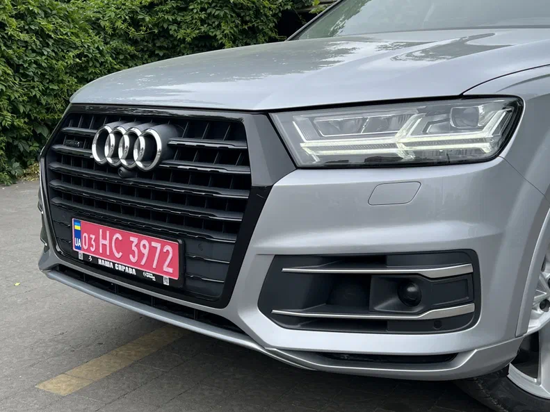 Audi Q7 2018 - 6