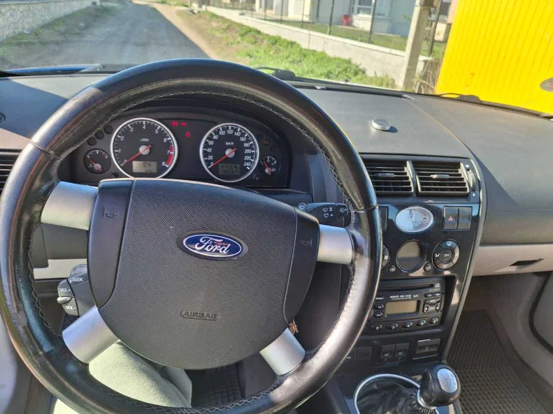 Ford Mondeo 2001
