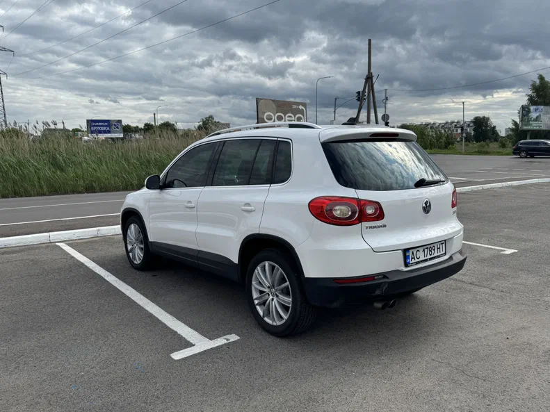Volkswagen Tiguan 2011 - 8