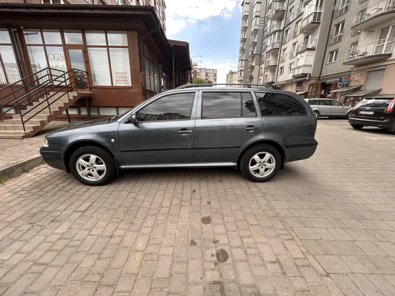 Skoda Octavia 2004 - 25