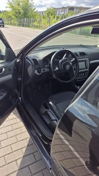 Skoda Octavia 2010 - 5