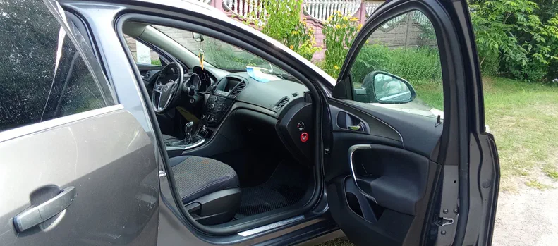 Opel Insignia 2011 - 10