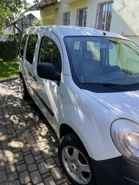 Renault Kangoo 2010 - 6