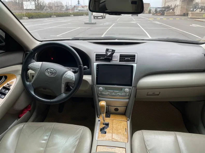 Toyota Camry 2006