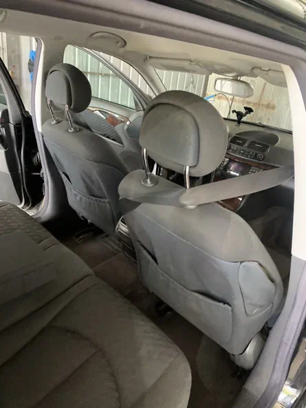 Mercedes-Benz E-Клас 2003 - 5