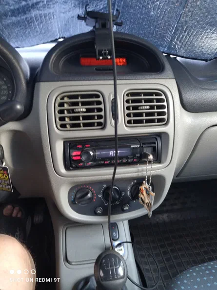 Renault Clio 2005 - 7