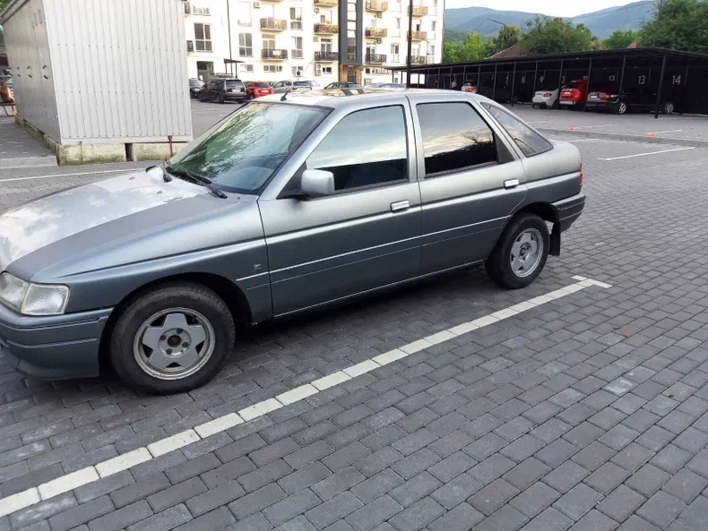 Ford Escort 1992