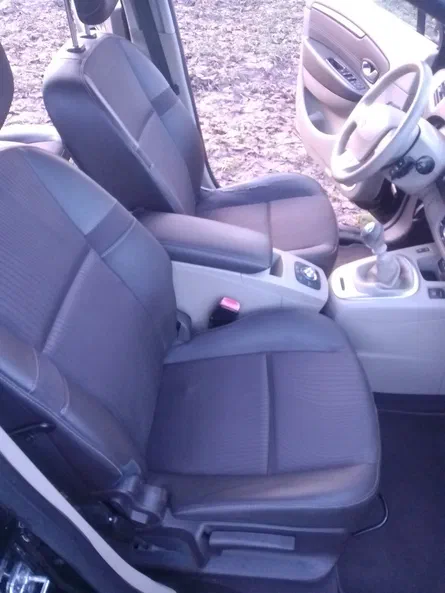 Renault Scenic 2010 - 6