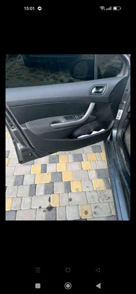 Peugeot 308 2008 - 8