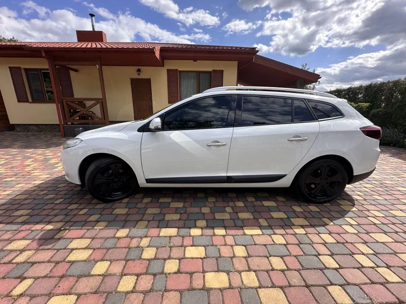 Renault Megane 2011 - 12